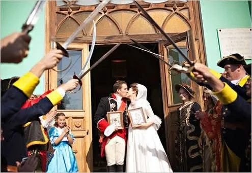Boda temática con guardia de honor